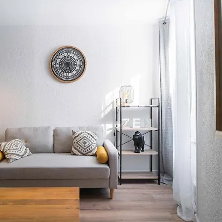 Appartement Onloc - Réveil Proche Halles Avec Parking Pau