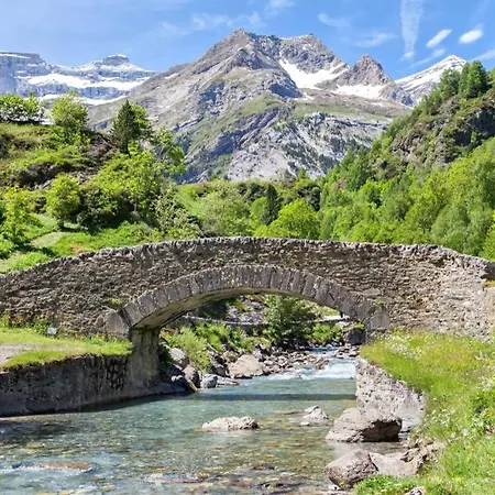 Onloc - Reveil Proche Halles Avec Parking