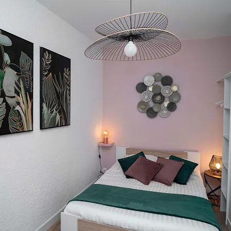 Onloc - Reveil Proche Halles Avec Parking Apartamento