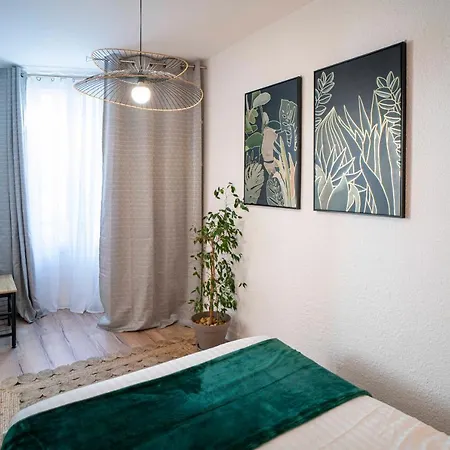 Onloc - Reveil Proche Halles Avec Parking