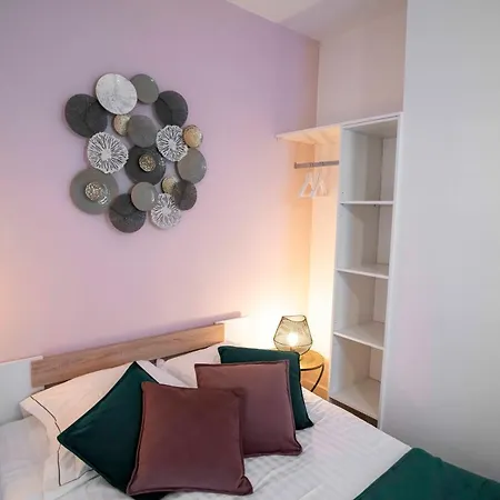 Onloc - Reveil Proche Halles Avec Parking Pau