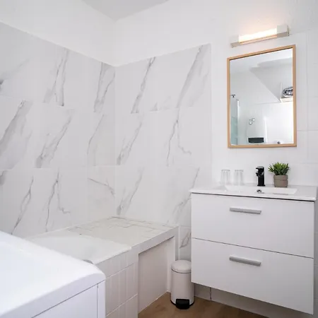 Appartement Onloc - Réveil Proche Halles Avec Parking